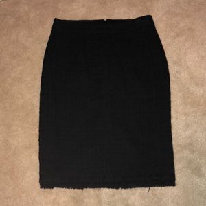 Black tight skirt